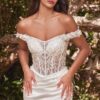 Vestido de Novia Ajustado - Imagen 3
