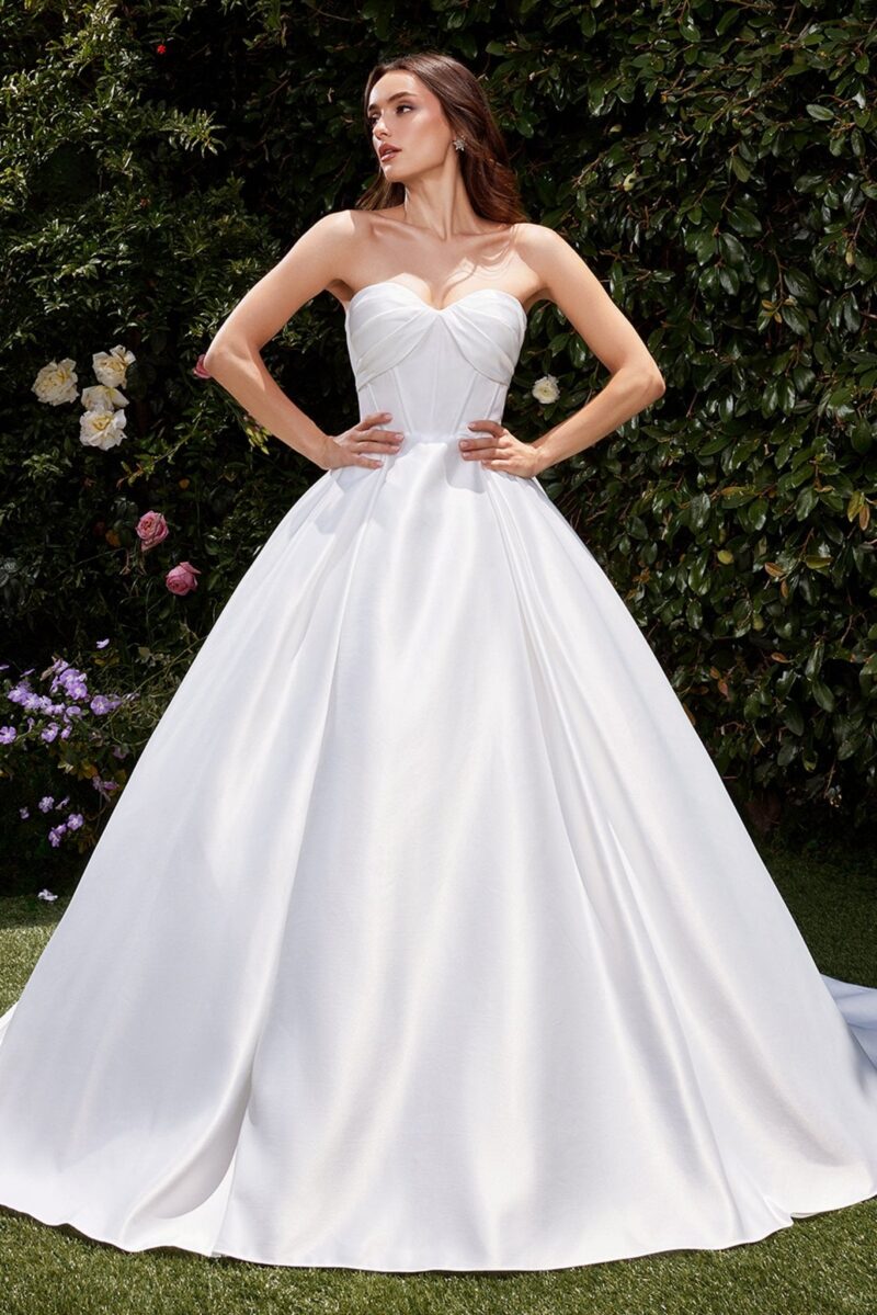 Vestido de Bola de Satín, Escote Corazón sin Tirantes con un Corpiño con Huesos - Imagen 2