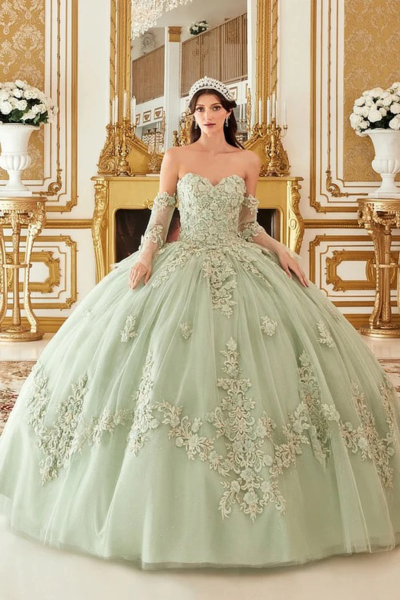 Vestido de Gala Tul en Capas con Aplicaciones Florales